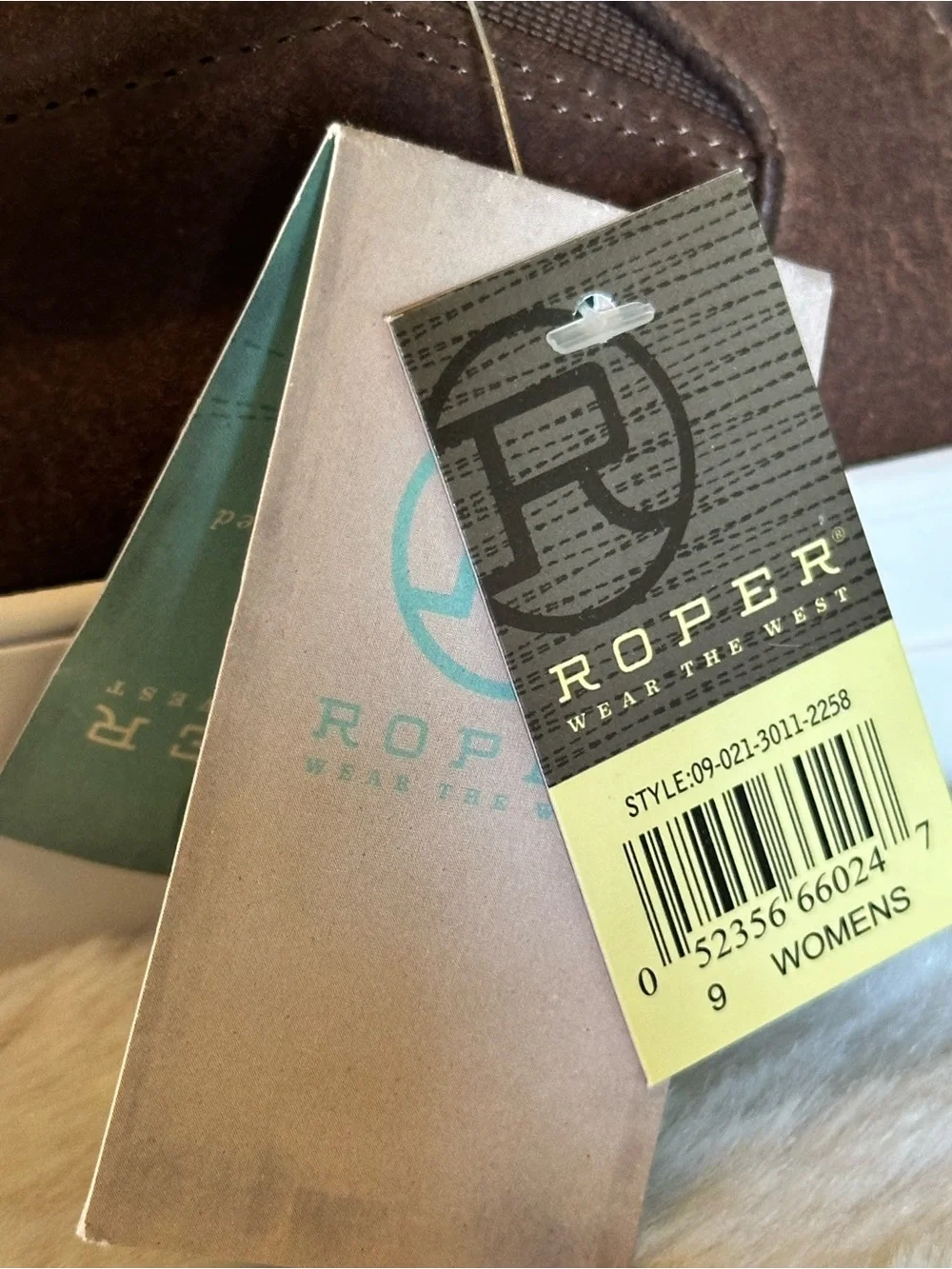 Roper Western Slip-On Sneakers Brown Turquoise Cross Studded Women’s 9